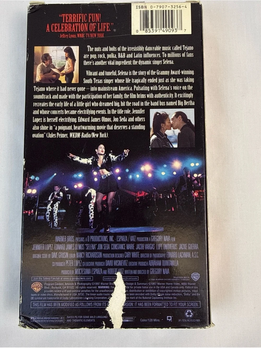 Selena Classic VHS - with Jennifer López